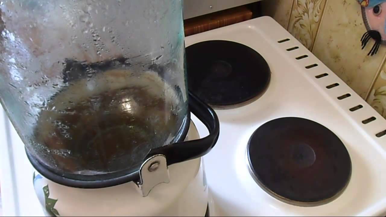 Стерилизация 1.5 литровых банок. Чайник для стерилизации банок. Стерилизация банок паром. Стерилизация на чайнике. Стерилизация банок на плите.