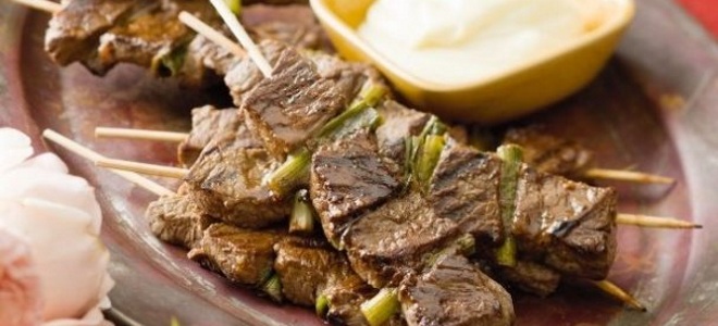 Шашлык из говядины — лучшие рецепты маринада и блюда на мангале