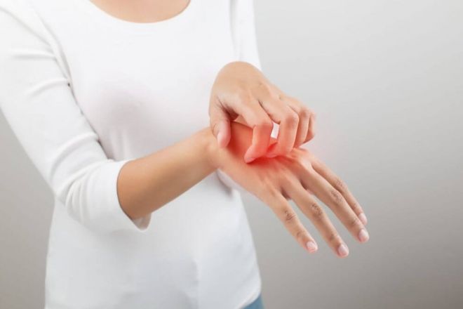 8 «летних» болезней, которые обостряются в жаркое время